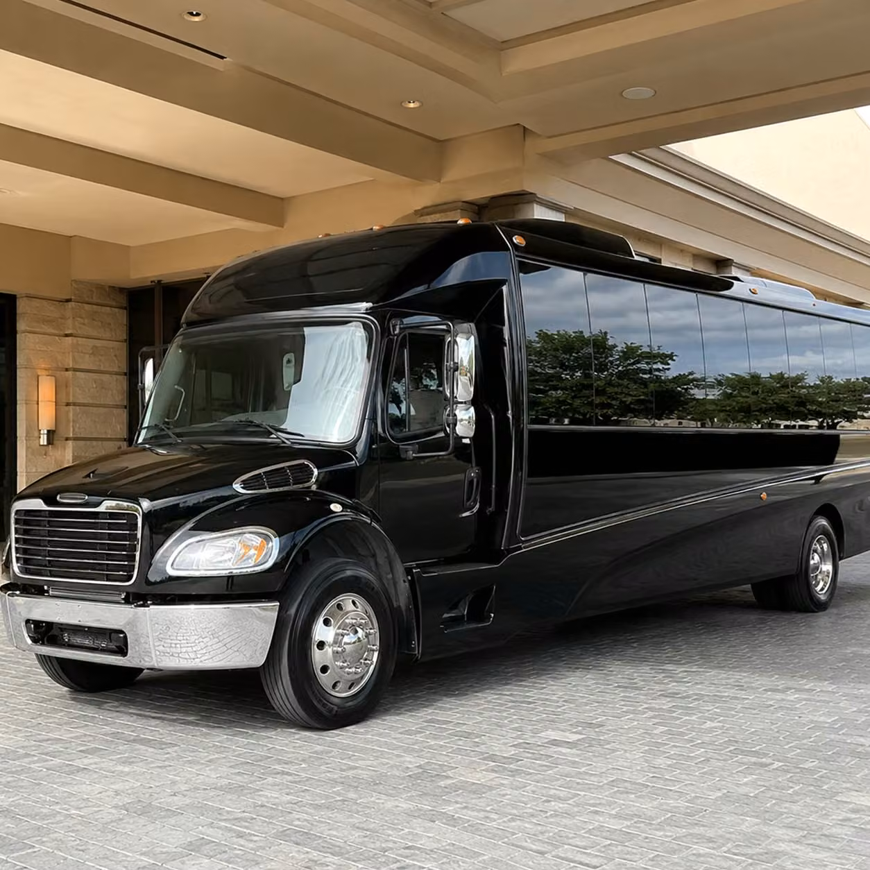 25 passenger minibus