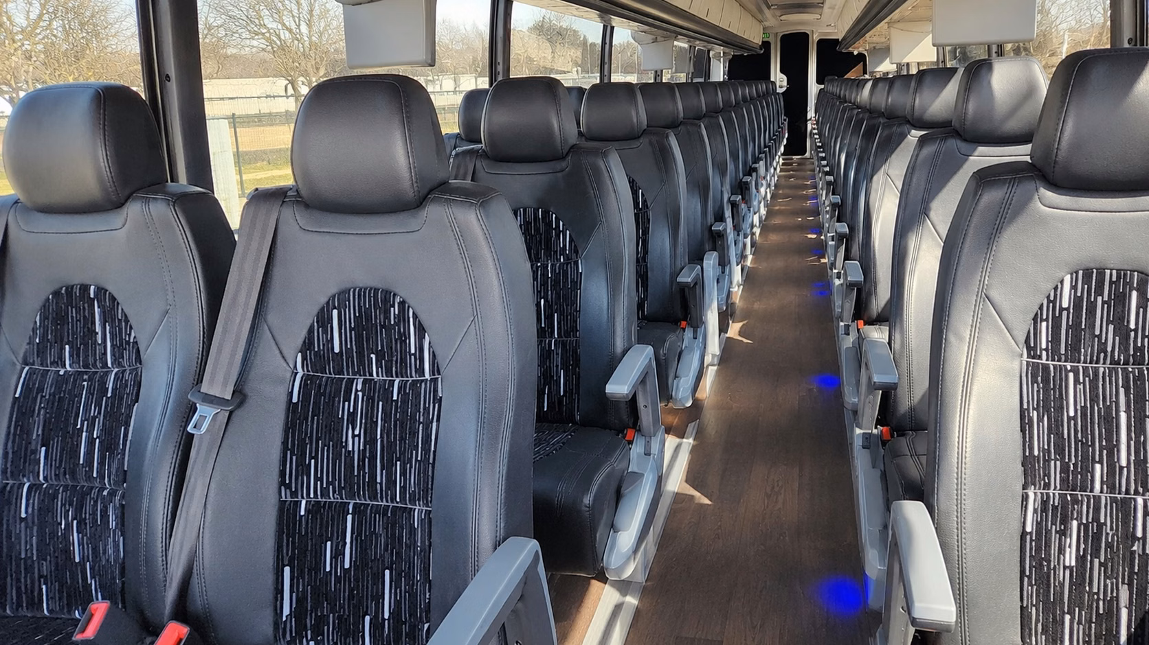 busrentalneworleans com can help you plan a second line parade shuttle for your reception