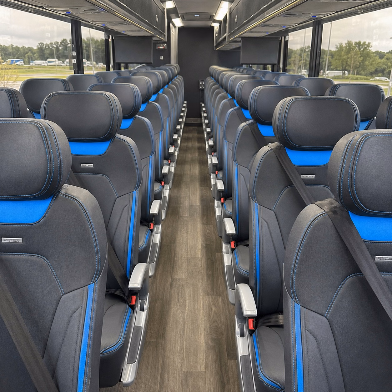 new orleans charter buses